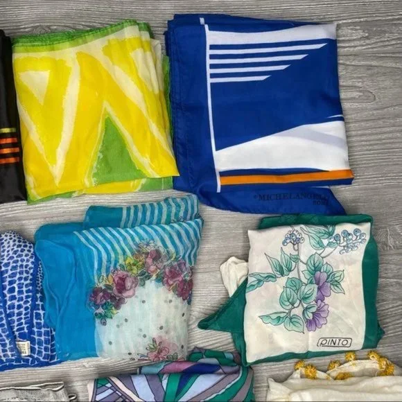 Bundle of 13 decorative scarfs wraps scarves accessories vintage funky floral de